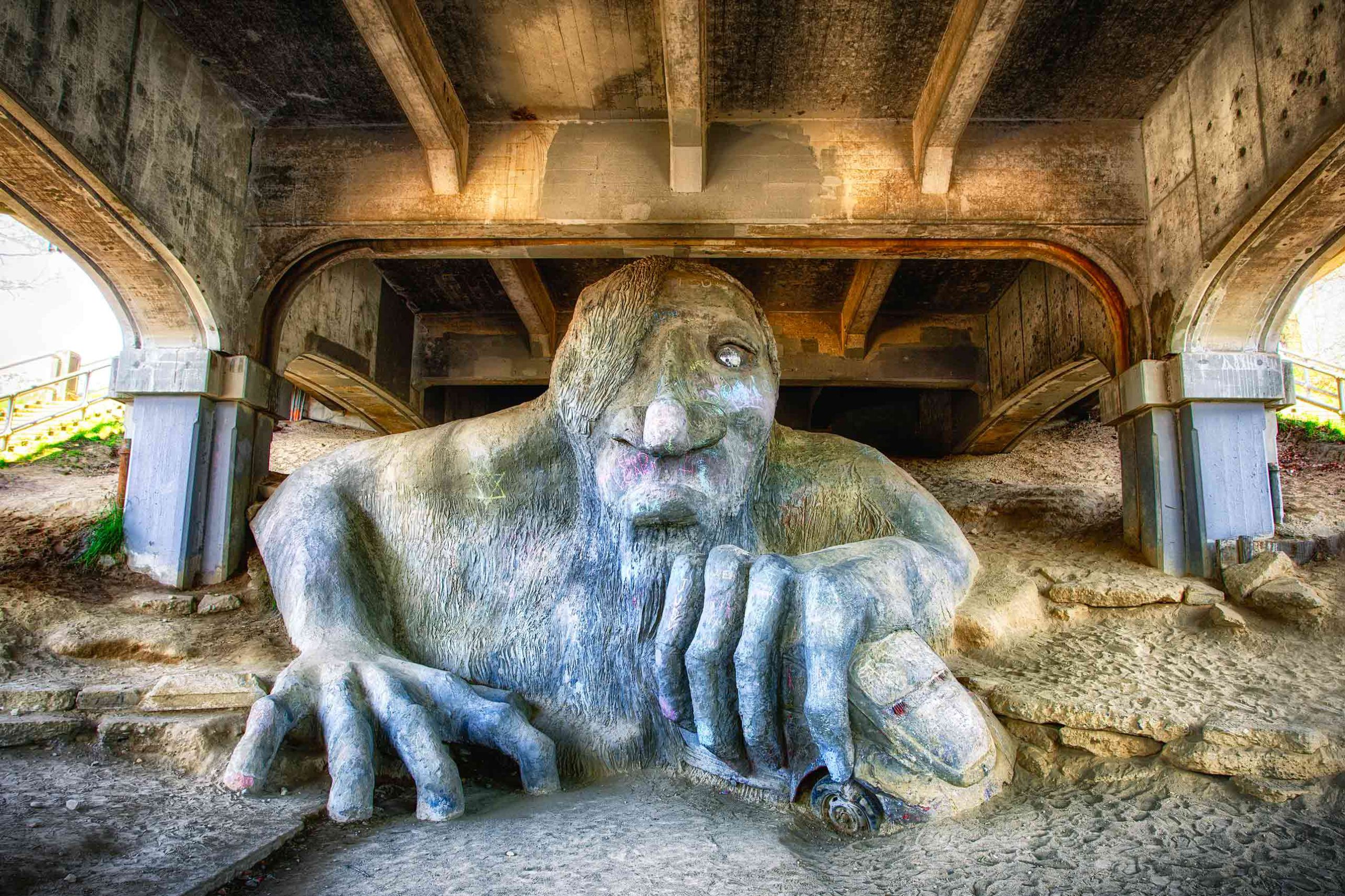 Địa điểm ở Seattle này có một tượng troll khổng gồ ngay dưới chân cầu