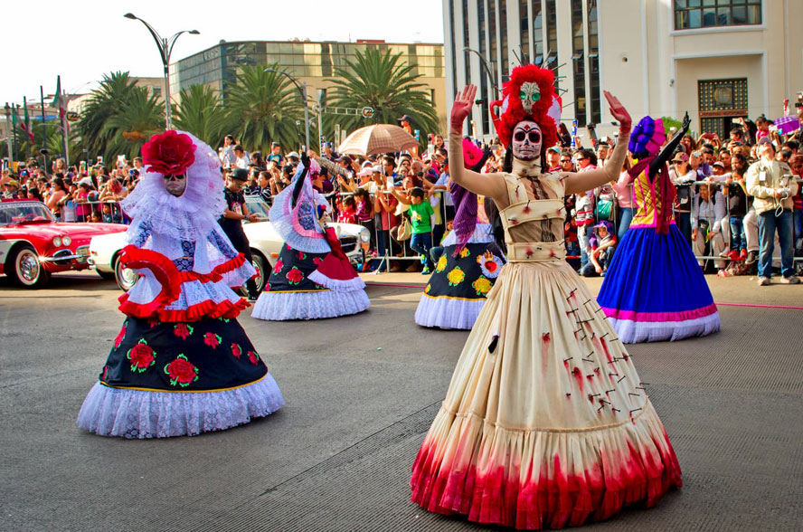 Lễ hội của người chết tại Mexico không những không đáng sợ mà còn khá vui nhộn